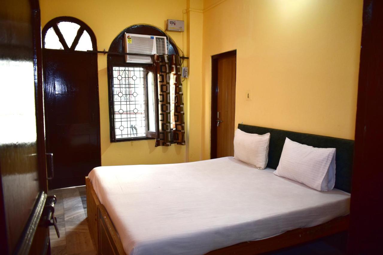 Sandhya Guest House Varanasi Near Ganga River Exterior foto